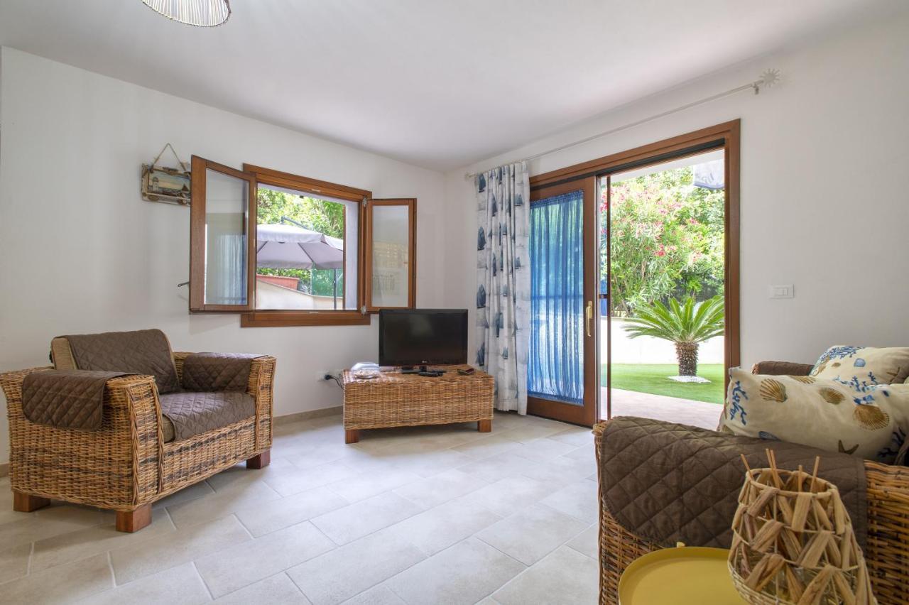 Soleluna Apartment Castelsardo Bagian luar foto