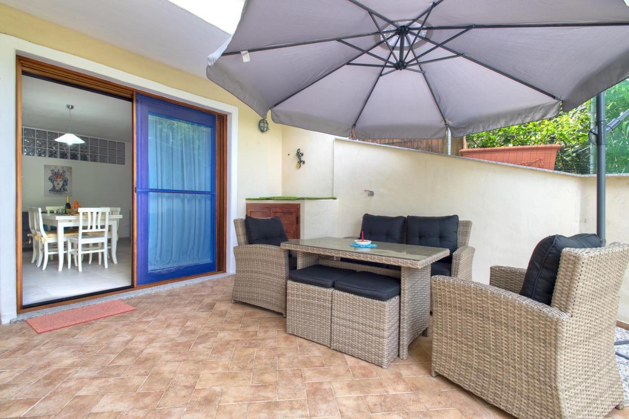 Soleluna Apartment Castelsardo Bagian luar foto